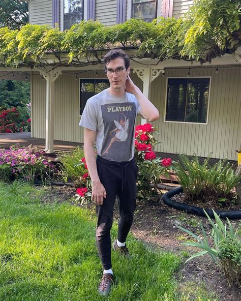 gay forfans|38 LGBTQ+ celebs you can follow on OnlyFans .